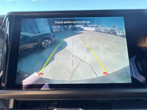 Used 2024 Jeep Wrangler Willys image 19