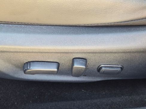 Used 2024 Nissan Sentra SR w/ SR Premium Package image 19