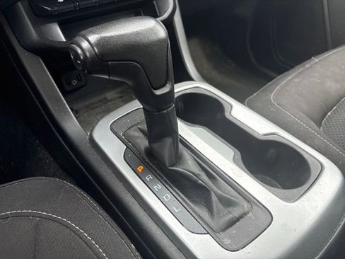 Used 2021 Chevrolet Colorado LT w/ Safety Package image 24