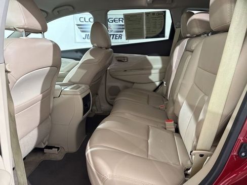 Used 2015 Nissan Murano S image 17