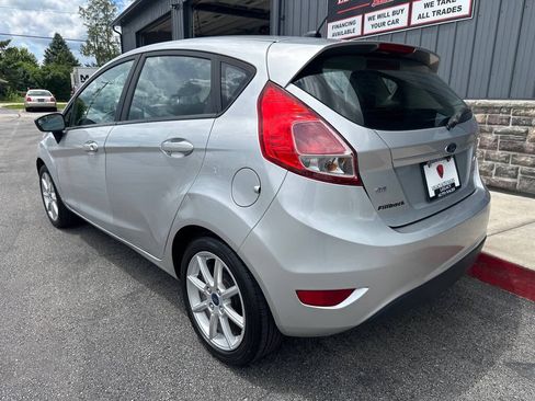 Used 2019 Ford Fiesta SE w/ Equipment Group 201A FWD image 3