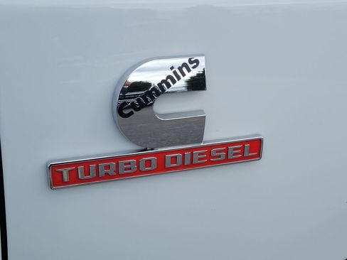 Used 2024 RAM 2500 Big Horn AWD/4WD image 7