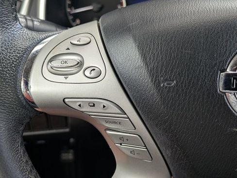 Used 2018 Nissan Murano SV image 19