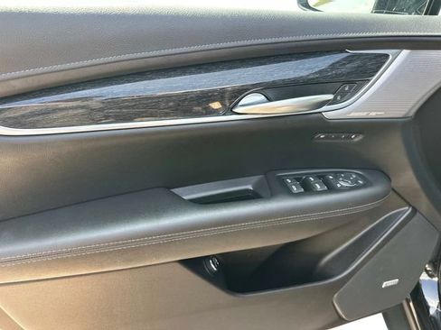 Used 2023 Cadillac XT5 Premium Luxury AWD/4WD image 14