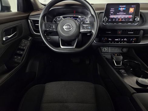 Used 2023 Nissan Rogue SV AWD/4WD image 9