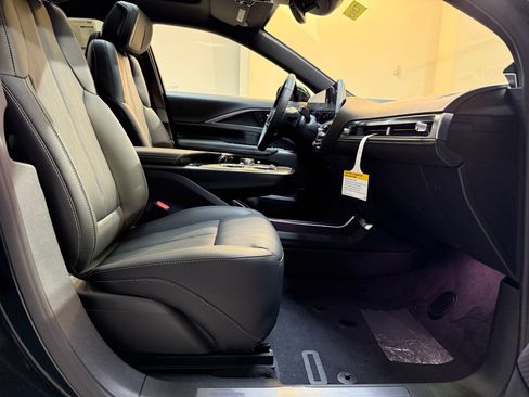 New 2026 Cadillac Lyriq Sport image 48