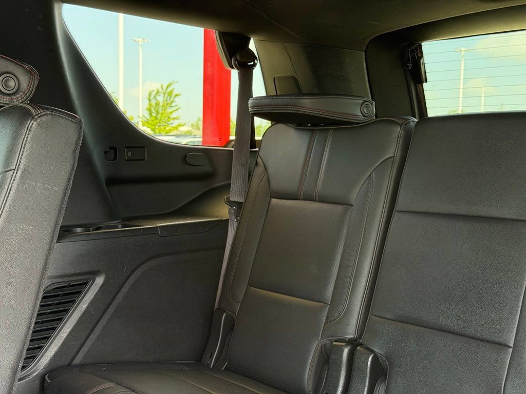 Used 2021 Chevrolet Tahoe RST w/ Luxury Package AWD/4WD image 29