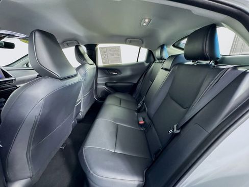 Used 2025 Toyota Prius XLE image 26