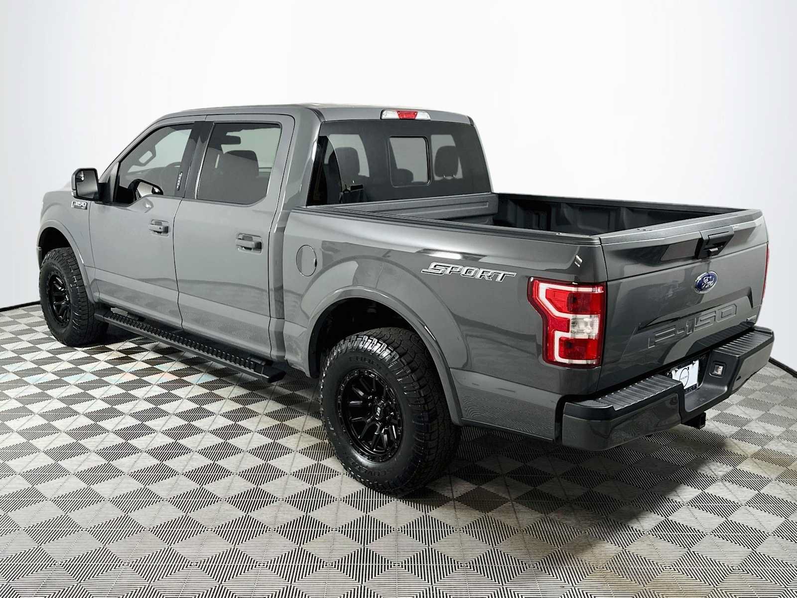 Used 2020 Ford F150 XLT w/ Equipment Group 302A Luxury RWD image 5