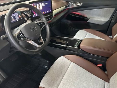 Certified 2023 Volkswagen ID.4 Pro image 12