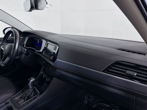 Certified 2023 Volkswagen Jetta SE w/ Panoramic Sunroof Package FWD image 26