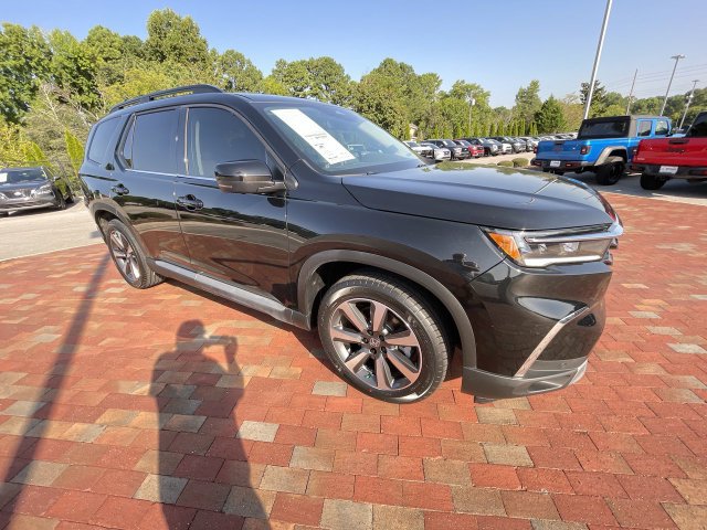 Used 2025 Honda Pilot Elite image 38