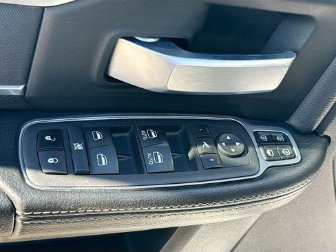 Used 2024 RAM 2500 Big Horn image 19