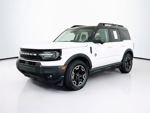 Used 2025 Ford Bronco Sport Outer Banks w/ Outer Banks Tech Package+ image 3