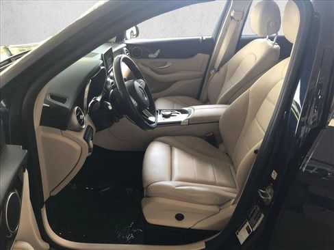 Used 2018 Mercedes-Benz GLC 300 image 11