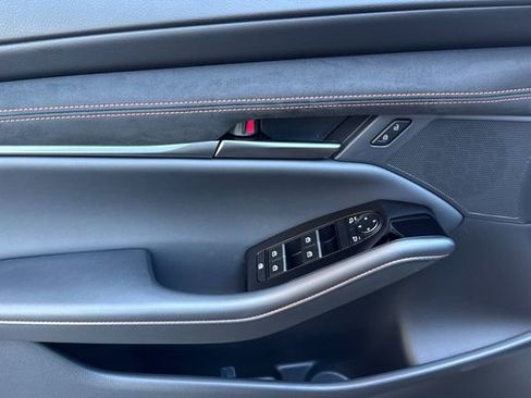 New 2025 MAZDA MAZDA3 Carbon image 11