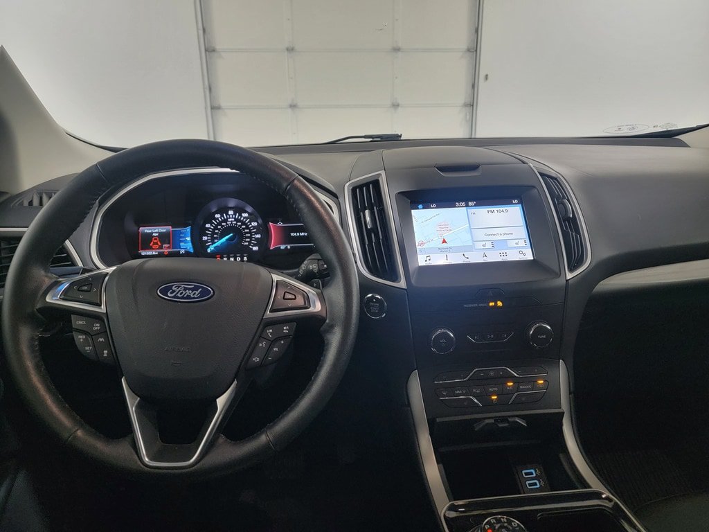 Used 2019 Ford Edge SEL w/ Equipment Group 201A AWD/4WD image 12