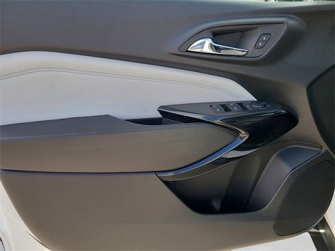 New 2026 Chevrolet Trax LT image 19