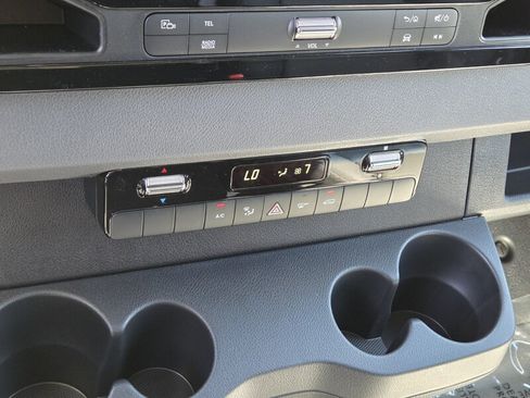 New 2026 Mercedes-Benz Sprinter 3500 image 31