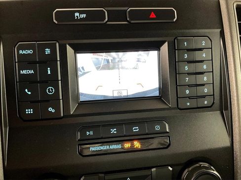 Used 2020 Ford F350 XL w/ Power Equipment Group image 15