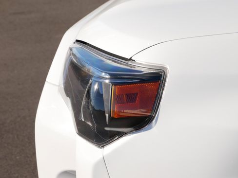 Used 2021 Toyota 4Runner SR5 Premium image 16