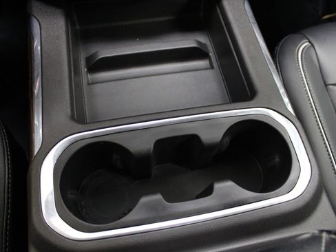 Used 2019 Chevrolet Silverado 1500 RST AWD/4WD image 32