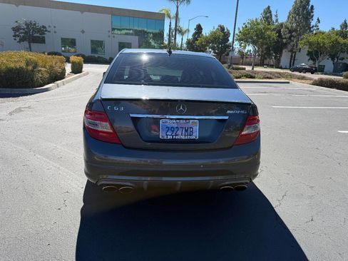 Used 2010 Mercedes-Benz C 63 AMG Sedan image 7