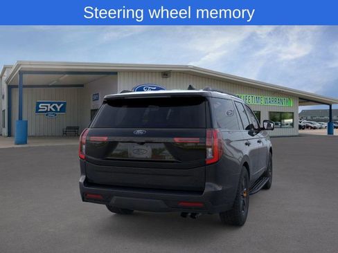 New 2026 Ford Expedition Tremor image 8