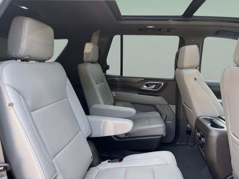 Used 2023 Chevrolet Tahoe LT w/ LT Signature Package AWD/4WD image 29