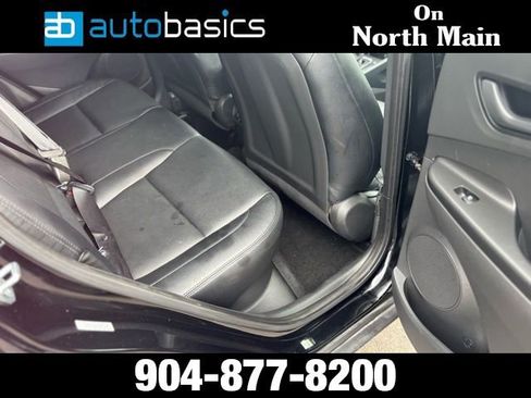 Used 2023 Hyundai Kona SE AWD/4WD image 19