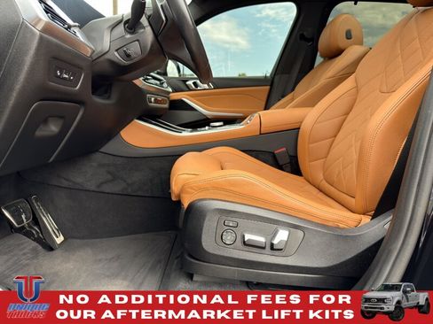 Used 2024 BMW X5 sDrive40i w/ M Sport Package RWD image 17