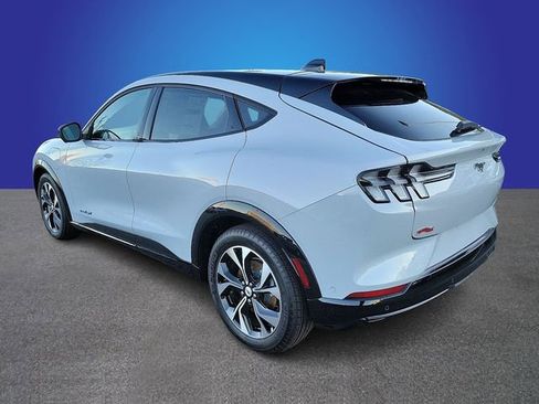 New 2023 Ford Mustang Mach-E Premium image 4
