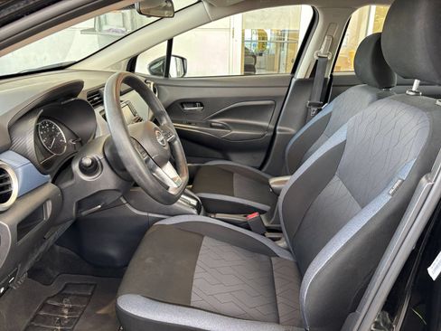 Used 2025 Nissan Versa SV FWD image 27
