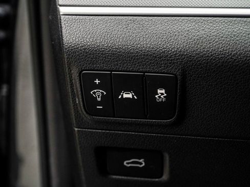 Used 2022 Kia K5 LXS image 29