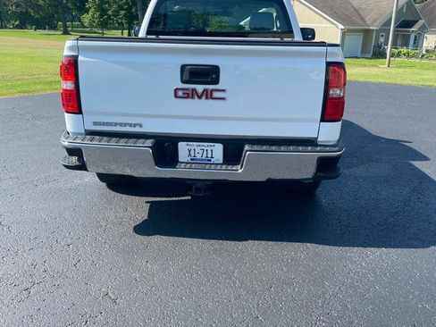 Used 2018 GMC Sierra 1500 2WD Regular Cab w/ Sierra Convenience Package image 3