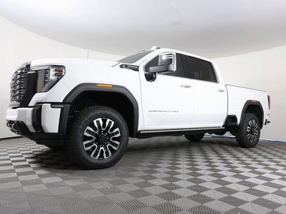 New 2025 GMC Sierra 2500 Denali Ultimate w/ Max Trailering Package