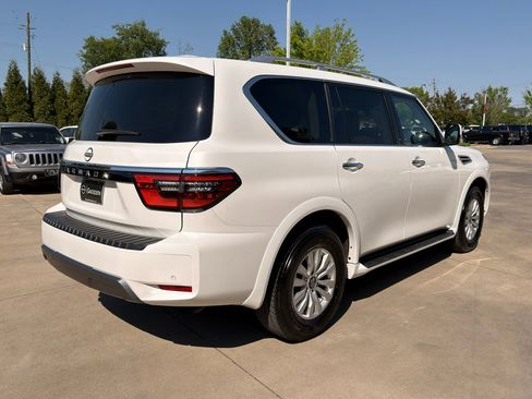 Used 2024 Nissan Armada SV w/ Cargo Package image 3