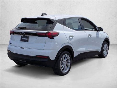 New 2027 Chevrolet Bolt LT w/ Comfort Package FWD image 2