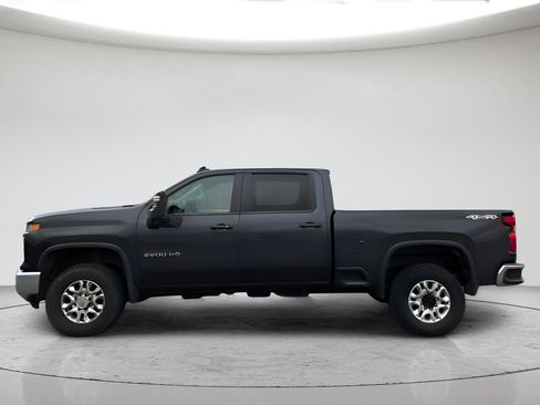 Used 2024 Chevrolet Silverado 2500 LT w/ Convenience Package AWD/4WD image 8