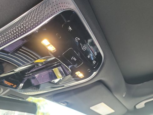 Certified 2025 Mercedes-Benz S 580 4MATIC Sedan image 30