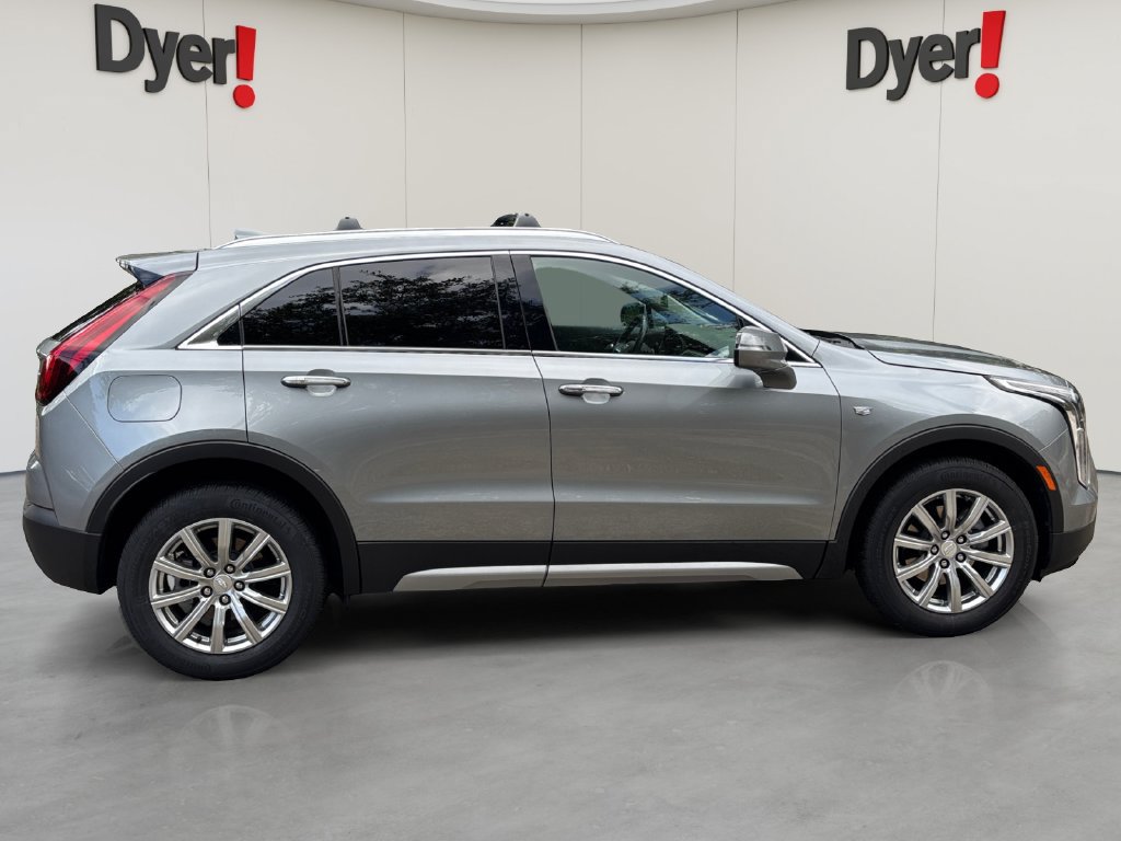 Certified 2023 Cadillac XT4 Premium Luxury FWD image 6