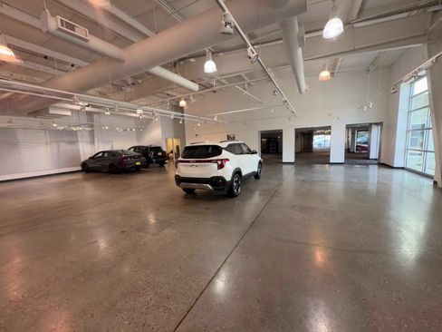 Used 2025 Kia Seltos S FWD image 15