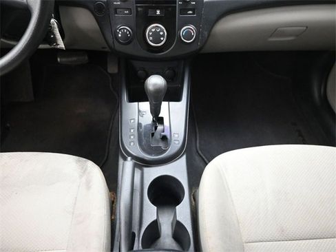 Used 2010 Kia Forte EX image 20