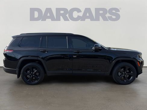 Used 2022 Jeep Grand Cherokee L Laredo AWD/4WD image 8