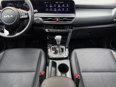 Used 2024 Kia Seltos EX image 26
