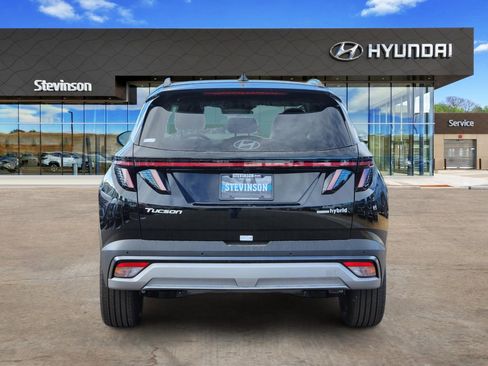 New 2026 Hyundai Tucson Limited AWD/4WD image 3