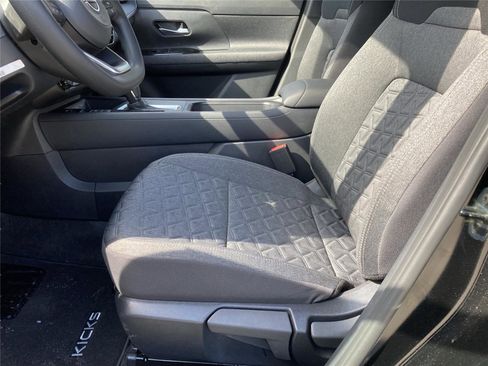 New 2026 Nissan Kicks SV image 23
