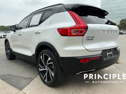 Used 2020 Volvo XC40 T5 R-Design w/ Protection Package Premier AWD/4WD image 9