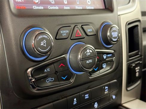 Used 2020 RAM 1500 Classic Warlock image 15