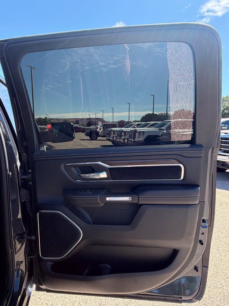 Used 2021 RAM 1500 Laramie AWD/4WD image 28
